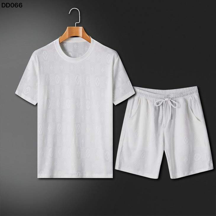 Picture of LV Shirt Pant Suits _SKULVM-3XL25mr0523131